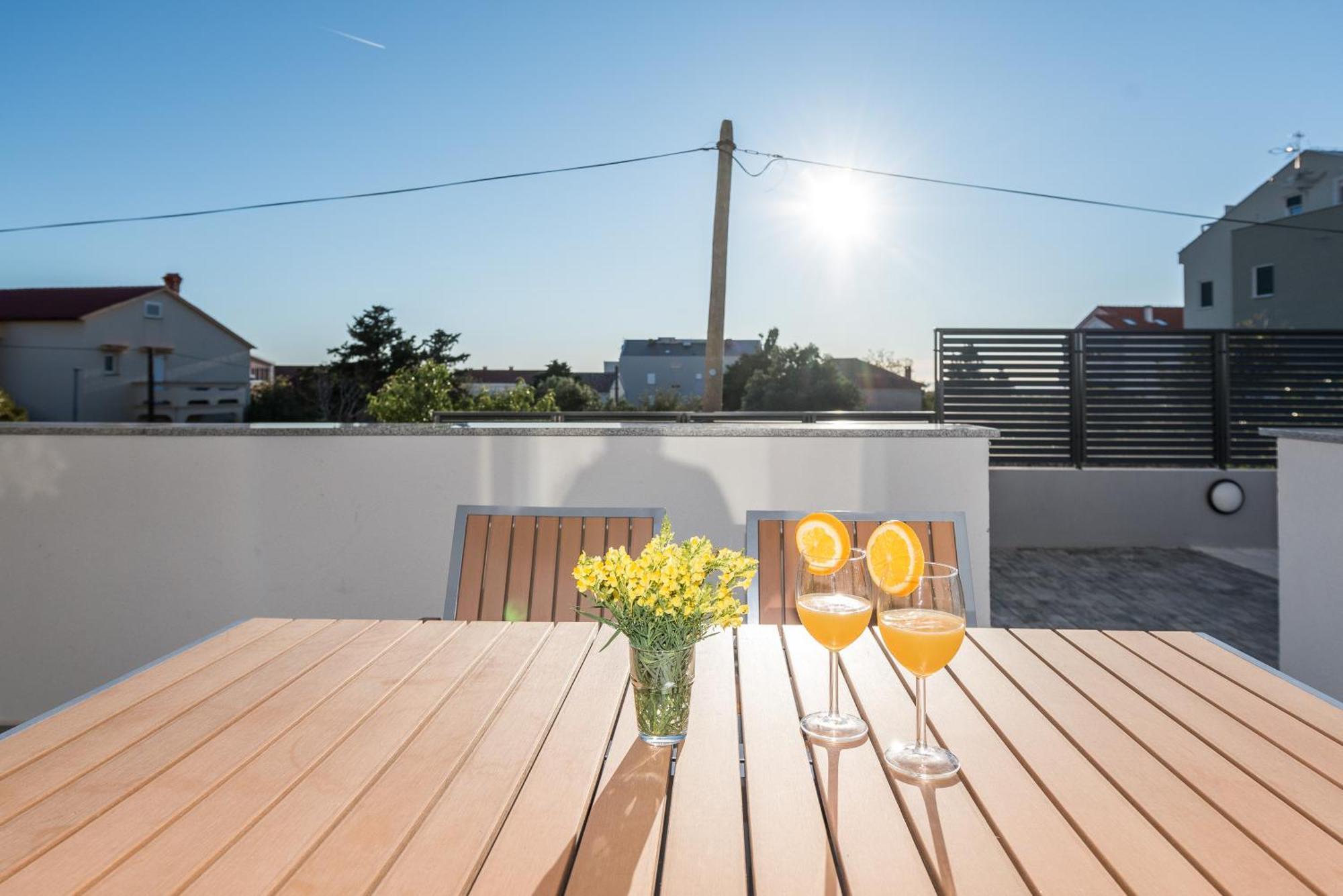 Villa Lena Luxury Apartments Novalja Quarto foto