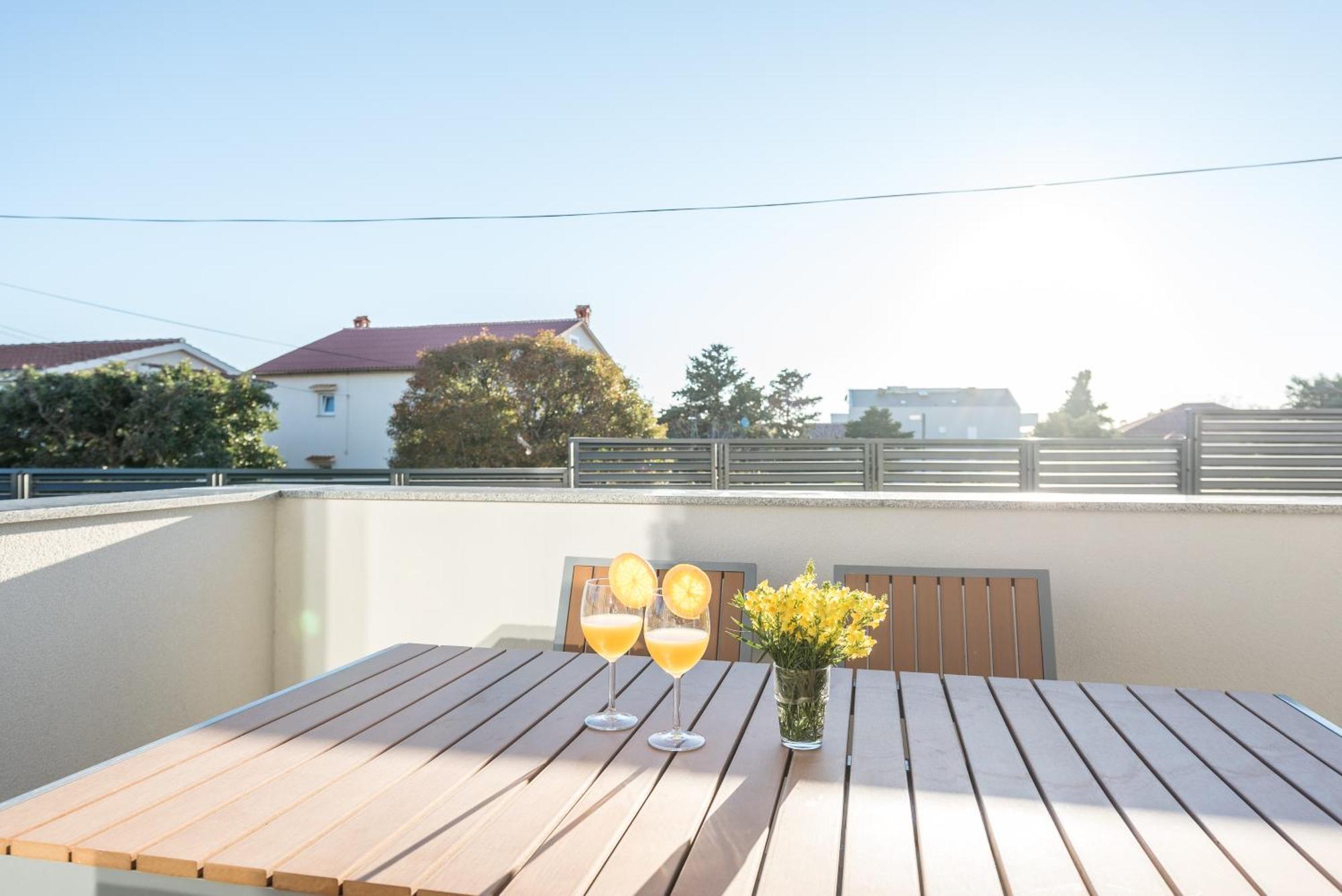 Villa Lena Luxury Apartments Novalja Quarto foto
